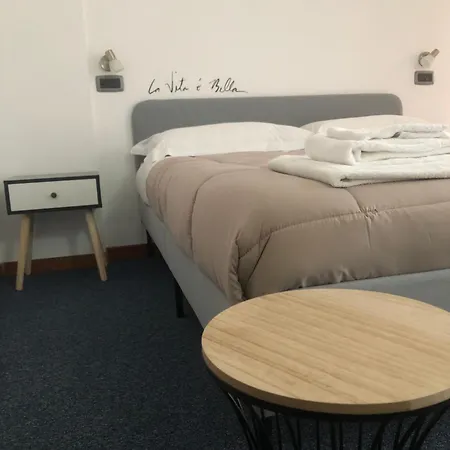 Hotel Domus Cerreto d'Esi