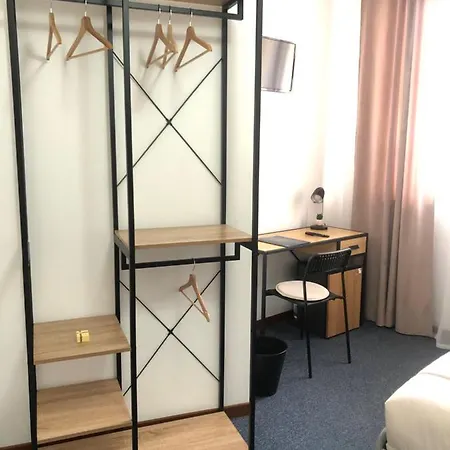 Domus Cerreto dʼEsi