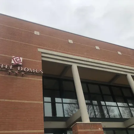 Domus Hotel Cerreto dʼEsi