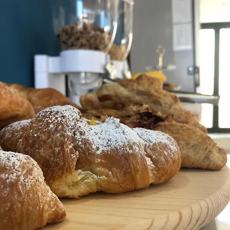 Domus 3* Cerreto dʼEsi